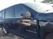 2023 Chevrolet Suburban LT с VIN 1GNSKCKD8PR106617, выставлен на аукционе IAAI как лот 41915492 с пробегом 19 948 миль миль и . История ставок и продаж доступна на DreamBid. Изображение 14.