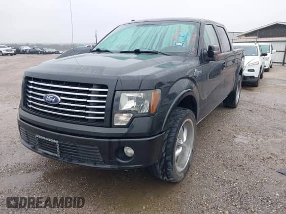 2012 Ford F-150 Lariat with VIN 1FTFW1E68CFA72822, listed as a IAAI auction lot 41403944 with 250,502 mi miles and . Bid and sale history available at DreamBid. Image 20.