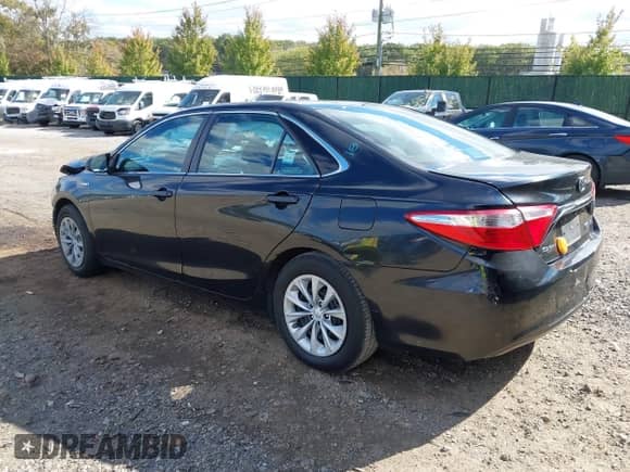 2016 Toyota Camry LE with VIN 4T1BD1FK9GU184817, listed as a IAAI auction lot 43418364 with 279,823 mi miles and . Bid and sale history available at DreamBid. Image 3.