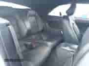 2019 Ford Mustang EcoBoost Premium z VIN 1FATP8UH9K5115604, wystawiony jako IAAI lot #43259304 z przebiegiem 136 566 mil mil oraz . Historia ofert i sprzedaży dostępna na DreamBid. Obrazek 8.