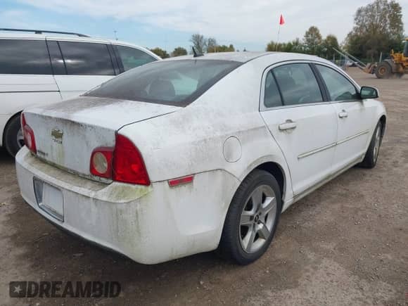 2010 Chevrolet Malibu 1LT с VIN 1G1ZC5EB0AF246463, выставлен на аукционе IAAI как лот 43517433 с пробегом 157 212 миль миль и . История ставок и продаж доступна на DreamBid. Изображение 4.