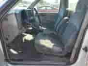 1998 Chevrolet S-10 LS с VIN 1GCCS14X6W8242130, выставлен на аукционе Copart как лот 70634685 с пробегом Не указан миль и Списание • Salvage title. История ставок и продаж доступна на DreamBid. Изображение 7.