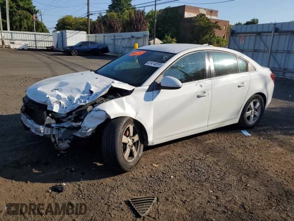 2015 Chevrolet Cruze LT with VIN 1G1PC5SB1F7245917, listed as a Copart auction lot 81414855 with 154,028 mi miles and Salvage title. Bid and sale history available at DreamBid. Image 1.