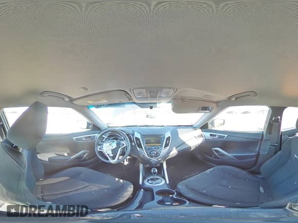 2015 Hyundai Veloster z VIN KMHTC6AD4FU245065, wystawiony jako Copart lot #68655815 z przebiegiem 120 922 mil mil oraz Szkoda całkowita • Salvage title. Historia ofert i sprzedaży dostępna na DreamBid. Obrazek 15.