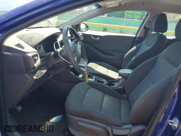 2019 Hyundai Ioniq Blue с VIN KMHC65LC6KU179392, выставлен на аукционе Copart как лот 70113275 с пробегом 149 574 миль миль и Списание • Salvage title. История ставок и продаж доступна на DreamBid. Изображение 7.