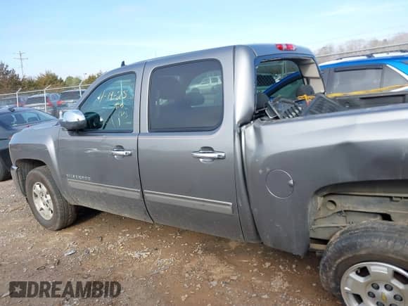 2012 Chevrolet Silverado 1500 LT с VIN 1GCPKSE77CF184557, выставлен на аукционе IAAI как лот 41479752 с пробегом 213 106 миль миль и . История ставок и продаж доступна на DreamBid. Изображение 14.