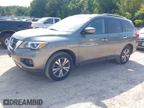 2017 Nissan Pathfinder SL with VIN 5N1DR2MM7HC666729, listed as a IAAI auction lot 43231446 with 220,486 mi miles and . Bid and sale history available at DreamBid. Image 2.