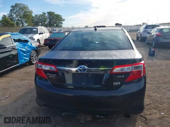 2013 Toyota Camry XLE with VIN 4T1BD1FK3DU071506, listed as a IAAI auction lot 43152057 with 223,706 mi miles and . Bid and sale history available at DreamBid. Image 16.