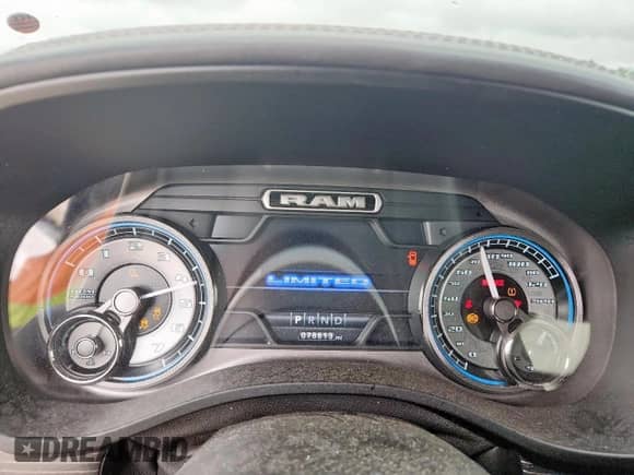 2019 Ram 1500 Limited z VIN 1C6RREHT4KN683634, wystawiony jako Copart lot #60468245 z przebiegiem 78 813 mil mil oraz Szkoda całkowita • Salvage title. Historia ofert i sprzedaży dostępna na DreamBid. Obrazek 9.