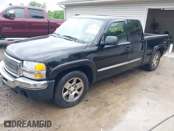 2004 GMC Sierra 1500 SLE с VIN 1GTEK19T24E156018, выставлен на аукционе IAAI как лот 42310526 с пробегом 204 753 миль миль и . История ставок и продаж доступна на DreamBid. Изображение 18.