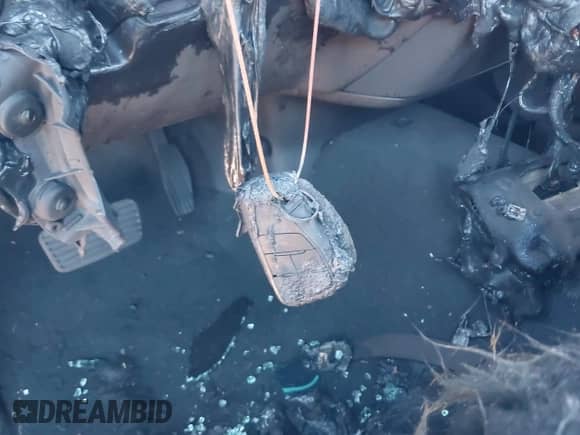 2024 Chevrolet Silverado 1500 Custom с VIN 1GCPABEK9RZ127565, выставлен на аукционе IAAI как лот 42464495 с пробегом Не указан миль и . История ставок и продаж доступна на DreamBid. Изображение 11.