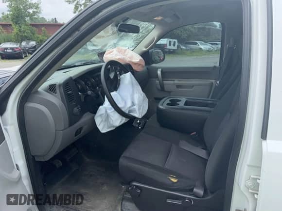 2012 Chevrolet Silverado 2500HD Work Truck с VIN 1GC1CVCGXCF224461, выставлен на аукционе IAAI как лот 42447724 с пробегом 190 351 миль миль и . История ставок и продаж доступна на DreamBid. Изображение 5.