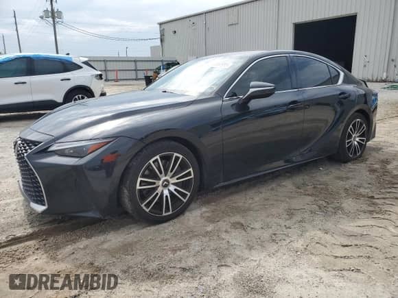 2022 Lexus IS 300 z VIN JTHAA1D26N5120722, wystawiony jako Copart lot #65244985 z przebiegiem 104 874 mil mil oraz Nie do naprawy • Non repairable. Historia ofert i sprzedaży dostępna na DreamBid. Obrazek 1.