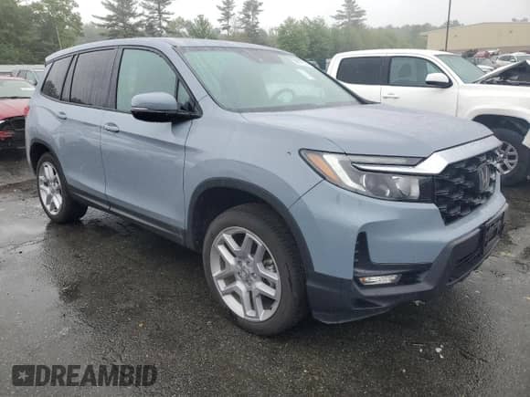 2024 Honda Passport EX-L with VIN 5FNYF8H5XRB020030, listed as a Copart auction lot 58777515 with 12,508 mi miles and Salvage title. Bid and sale history available at DreamBid. Image 4.