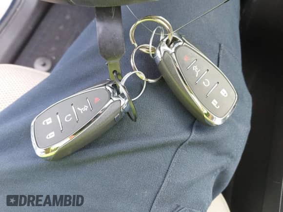 2023 Chevrolet Traverse LT Cloth с VIN 1GNERGKW4PJ283925, выставлен на аукционе IAAI как лот 43009312 с пробегом 41 856 миль миль и . История ставок и продаж доступна на DreamBid. Изображение 11.