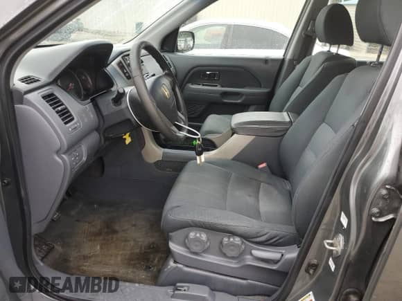 2007 Honda Pilot LX с VIN 2HKYF18127H523991, выставлен на аукционе Copart как лот 69492315 с пробегом 136 251 миль миль и Списание • Salvage title. История ставок и продаж доступна на DreamBid. Изображение 7.