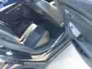 2016 Chevrolet Impala LT z VIN 2G1105SA3G9152712, wystawiony jako IAAI lot #43543800 z przebiegiem 160 069 mil mil oraz . Historia ofert i sprzedaży dostępna na DreamBid. Obrazek 8.