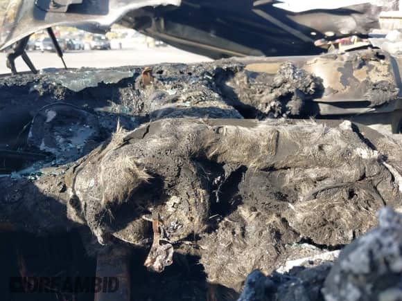 2015 Dodge Challenger SXT с VIN 2C3CDZAG0FH706668, выставлен на аукционе IAAI как лот 42481862 с пробегом Не указан миль и . История ставок и продаж доступна на DreamBid. Изображение 14.