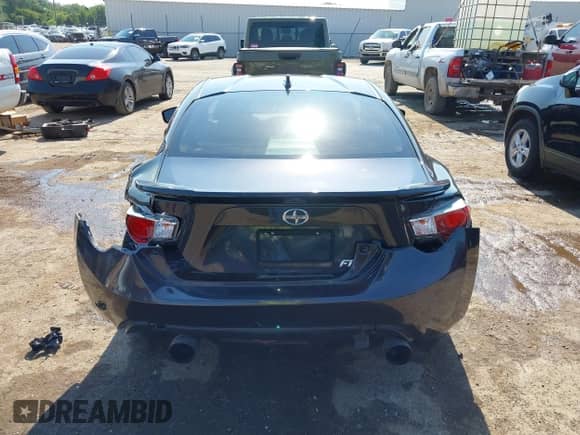 2015 Scion FR-S z VIN JF1ZNAA11F9709570, wystawiony jako IAAI lot #42932963 z przebiegiem 51 072 mil mil oraz . Historia ofert i sprzedaży dostępna na DreamBid. Obrazek 16.