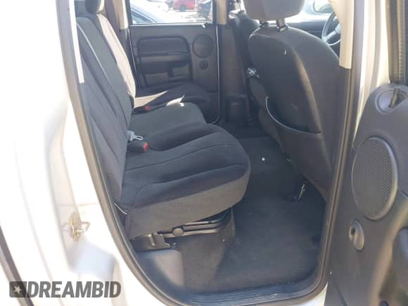 2004 Dodge 1500 SLT with VIN 1D7HU18D44S767841, listed as a IAAI auction lot 43140803 with 267,489 mi miles and . Bid and sale history available at DreamBid. Image 8.
