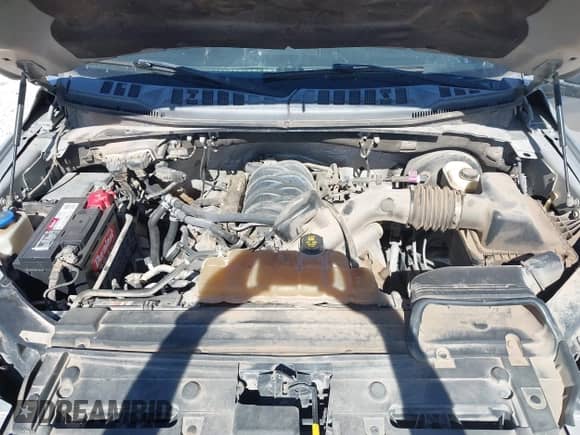 2015 Ford F-150 XL with VIN 1FTEW1CF8FKD20433, listed as a IAAI auction lot 43518401 with 176,409 mi miles and . Bid and sale history available at DreamBid. Image 10.