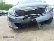 2015 Kia Optima LX z VIN KNAGM4A73F5635583, wystawiony jako IAAI lot #42815440 z przebiegiem Nie podano mil oraz . Historia ofert i sprzedaży dostępna na DreamBid. Obrazek 11.