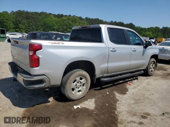 2020 Chevrolet Silverado 1500 LT z VIN 3GCPYDEKXLG310620, wystawiony jako Copart lot #53362245 z przebiegiem 135 535 mil mil oraz Szkoda całkowita • Salvage title. Historia ofert i sprzedaży dostępna na DreamBid. Obrazek 3.