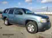 2010 Chevrolet Tahoe Commercial z VIN 1GNUKAE04AR131432, wystawiony jako Copart lot #84500884 z przebiegiem 248 405 mil mil oraz Szkoda całkowita • Salvage title. Historia ofert i sprzedaży dostępna na DreamBid. Obrazek 4.