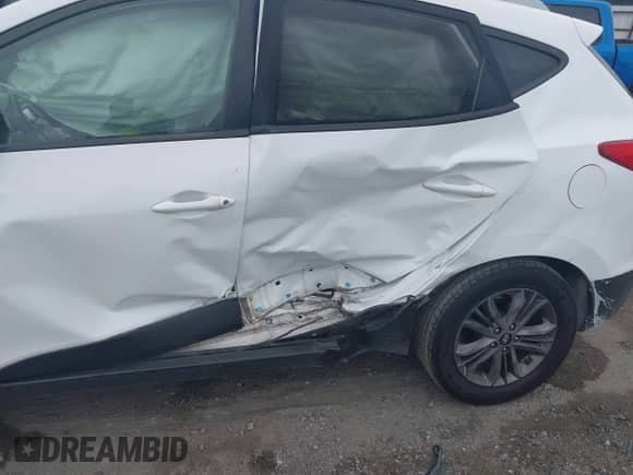 2015 Hyundai Tucson Limited с VIN KM8JU3AG1FU065216, выставлен на аукционе IAAI как лот 43383147 с пробегом 166 817 миль миль и . История ставок и продаж доступна на DreamBid. Изображение 6.