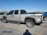 2006 Chevrolet Silverado 1500 Work Truck with VIN 2GCEK19B261163725, listed as a Copart auction lot 81734705 with 379,756 mi miles and Clean title. Bid and sale history available at DreamBid. Image 2.