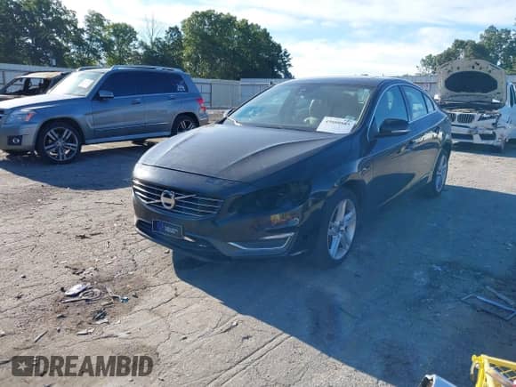 2014 Volvo S60 T5 с VIN YV1612FS7E2277276, выставлен на аукционе IAAI как лот 43080885 с пробегом 135 400 миль миль и . История ставок и продаж доступна на DreamBid. Изображение 17.