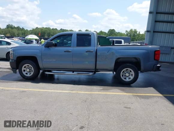 2016 Chevrolet Silverado 1500 Work Truck with VIN 1GCRCNEC8GZ166464, listed as a IAAI auction lot 42785223 with 92,630 mi miles and . Bid and sale history available at DreamBid. Image 14.