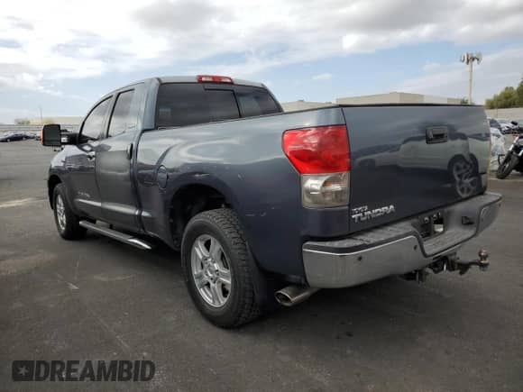 2007 Toyota Tundra Limited z VIN 5TFRV58137X020232, wystawiony jako Copart lot #86535285 z przebiegiem 176 818 mil mil oraz Szkoda całkowita • Salvage title. Historia ofert i sprzedaży dostępna na DreamBid. Obrazek 2.