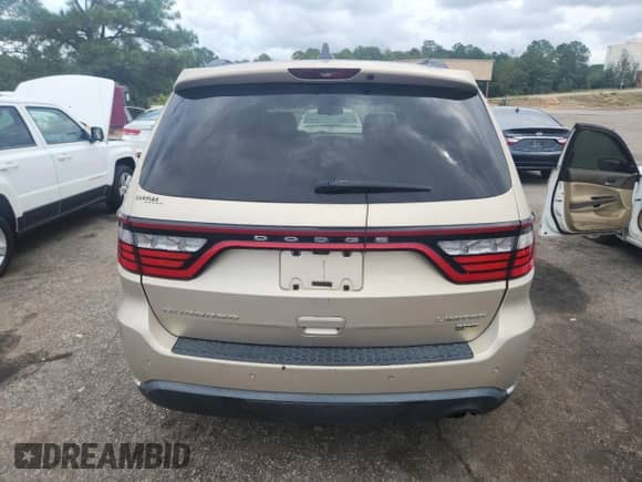 2014 Dodge Durango Limited with VIN 1C4RDHDG8EC449837, listed as a Copart auction lot 84462095 with 282,509 mi miles and Clean title. Bid and sale history available at DreamBid. Image 6.