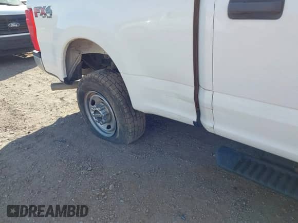 2021 Ford F-250 XL с VIN 1FT7W2B61MED94322, выставлен на аукционе IAAI как лот 43523287 с пробегом 115 009 миль миль и . История ставок и продаж доступна на DreamBid. Изображение 6.