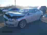 2018 Volvo S60 Inscription z VIN LYV402TK5JB159465, wystawiony jako IAAI lot #41337388 z przebiegiem 112 206 mil mil oraz . Historia ofert i sprzedaży dostępna na DreamBid. Obrazek 2.