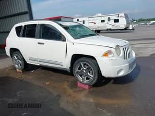 2007 Jeep Compass Limited с VIN 1J8FF57W77D216004, выставлен на аукционе IAAI как лот 42473650 с пробегом 112 936 миль миль и . История ставок и продаж доступна на DreamBid. Изображение 1.