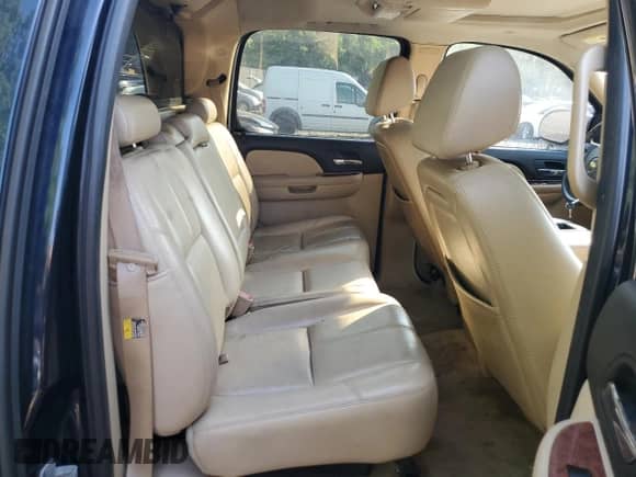 2007 Chevrolet Avalanche 2LT z VIN 3GNFK12347G125288, wystawiony jako Copart lot #58727424 z przebiegiem Nie podano mil oraz Szkoda całkowita • Salvage title. Historia ofert i sprzedaży dostępna na DreamBid. Obrazek 10.