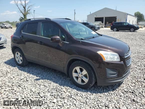 2015 Chevrolet Trax LT z VIN KL7CJLSB5FB095434, wystawiony jako Copart lot #68701045 z przebiegiem 80 928 mil mil oraz Szkoda całkowita • Salvage title. Historia ofert i sprzedaży dostępna na DreamBid. Obrazek 4.