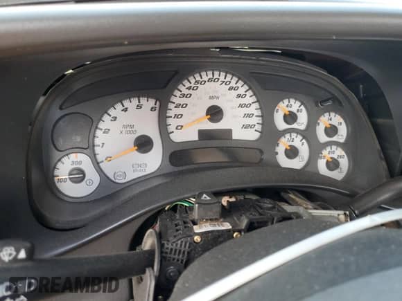 2004 Chevrolet Silverado SS with VIN 2GCEK19N341142065, listed as a Copart auction lot 47121125 with Not provided miles and Salvage title. Bid and sale history available at DreamBid. Image 9.