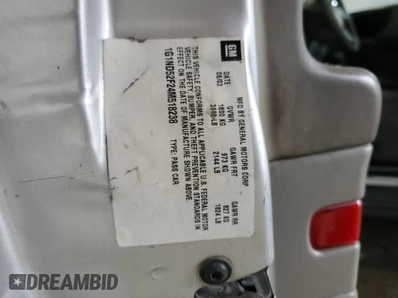 2004 Chevrolet Malibu Classic z VIN 1G1ND52F24M518238, wystawiony jako Copart lot #61443325 z przebiegiem 210 041 mil mil oraz Szkoda całkowita • Salvage title. Historia ofert i sprzedaży dostępna na DreamBid. Obrazek 12.