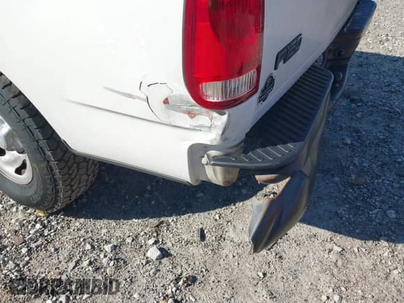 2001 Ford F-150 XL with VIN 1FTZF17211NA41809, listed as a IAAI auction lot 43159562 with 134,382 mi miles and . Bid and sale history available at DreamBid. Image 6.