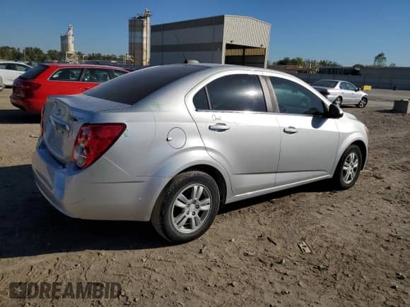 2016 Chevrolet Sonic LT с VIN 1G1JC5SH5G4178042, выставлен на аукционе Copart как лот 85363465 с пробегом 90 120 миль миль и Списание • Salvage title. История ставок и продаж доступна на DreamBid. Изображение 3.