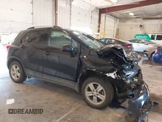 2022 Chevrolet Trax LT с VIN KL7CJPSM6NB514320, выставлен на аукционе IAAI как лот 43004255 с пробегом 70 052 миль миль и . История ставок и продаж доступна на DreamBid. Изображение 1.