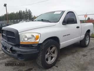 2006 Dodge 1500 ST z VIN 1D7HA16K86J160019, wystawiony jako IAAI lot #43566036 z przebiegiem 207 732 mil mil oraz . Historia ofert i sprzedaży dostępna na DreamBid. Obrazek 2.