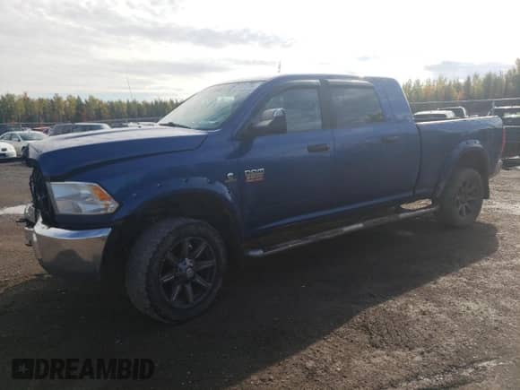 2010 Dodge 2500 SLT with VIN 3D7UT2HLXAG104100, listed as a Copart auction lot 75275784 with 371,138 mi miles and Salvage title. Bid and sale history available at DreamBid. Image 1.