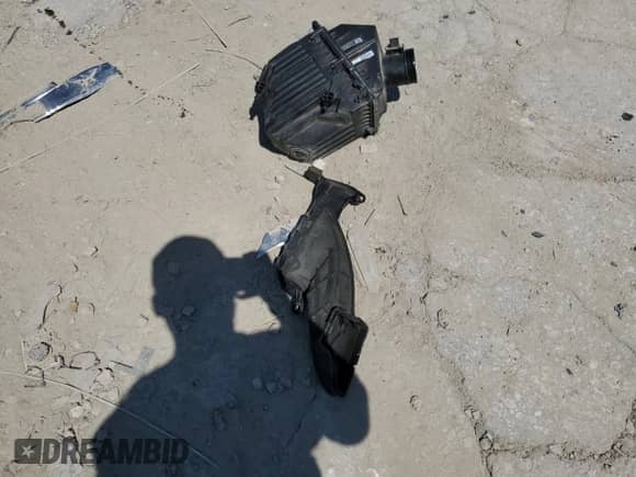 2018 Land Rover Discovery Sport HSE с VIN SALCR2SXXJH737453, выставлен на аукционе Copart как лот 70103685 с пробегом 73 166 миль миль и Списание • Salvage title. История ставок и продаж доступна на DreamBid. Изображение 13.