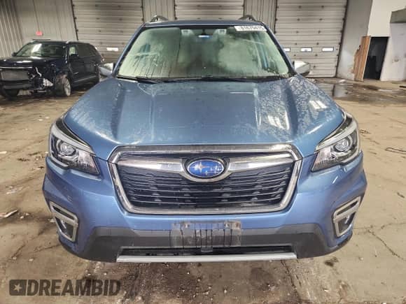 2020 Subaru Forester Touring with VIN JF2SKAXC3LH508561, listed as a Copart auction lot 81679415 with 29,132 mi miles and Salvage title. Bid and sale history available at DreamBid. Image 5.
