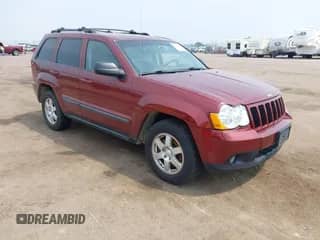 2008 Jeep Grand Cherokee Laredo with VIN 1J8HR48N18C122269, listed as a IAAI auction lot 42970703 with 101,688 mi miles and . Bid and sale history available at DreamBid. Image 1.