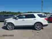 2017 Ford Explorer Limited z VIN 1FM5K8FH1HGA06917, wystawiony jako IAAI lot #43126985 z przebiegiem 110 203 mil mil oraz . Historia ofert i sprzedaży dostępna na DreamBid. Obrazek 14.